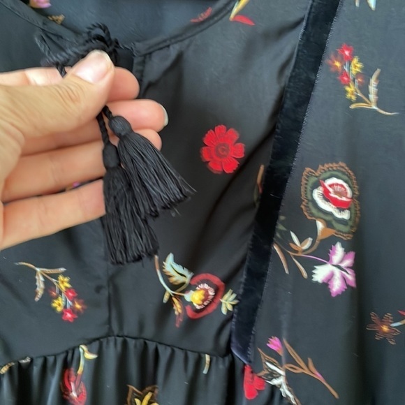 Old Navy Dark Romantic Floral Boho Dress with Tassel Neckline Medium Tiered - Picture 5 of 12